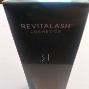 Revitalash Advanced eye lash conditioner